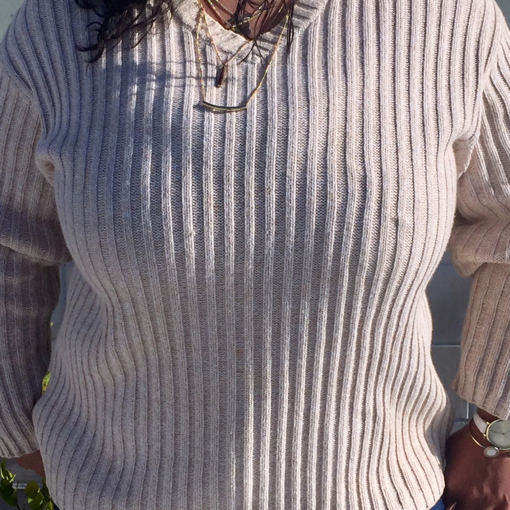 Knitted Sweaters - Picture 4 of 8